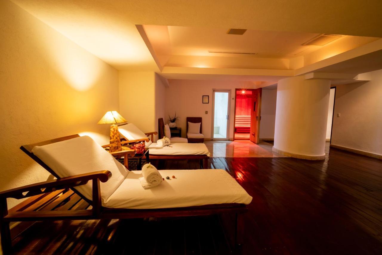 Emporio Acapulco Hotel Екстериор снимка Spa at the hotel