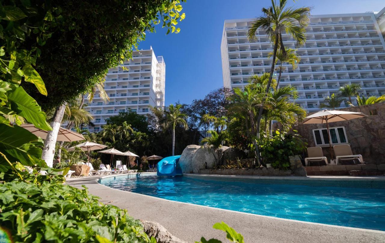Emporio Acapulco Hotel Екстериор снимка The pool at the Royal Hawaiian Hotel