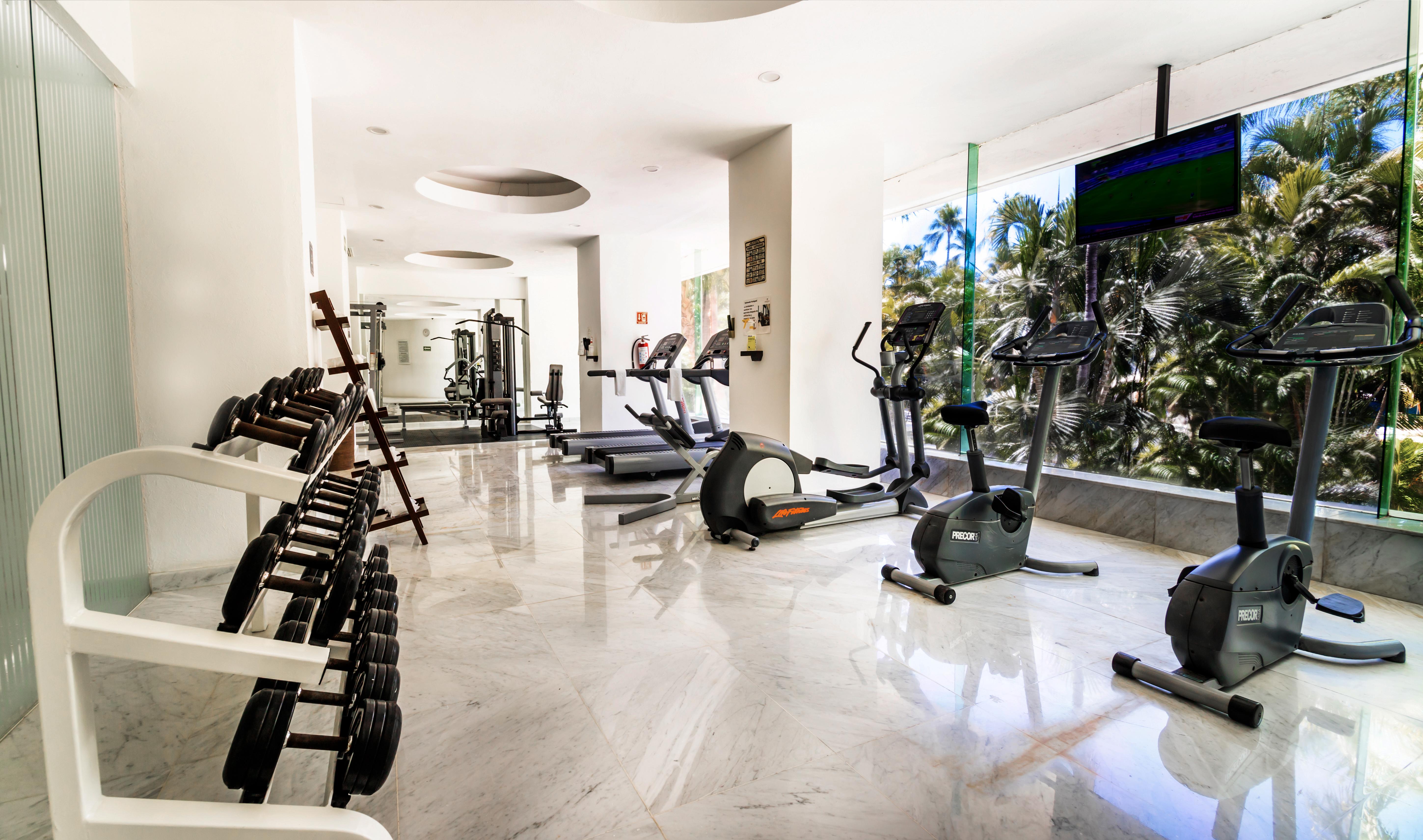 Emporio Acapulco Hotel Екстериор снимка The gym at the hotel